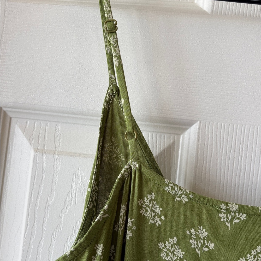 Patrons of Peace Green White Floral Spaghetti-Strap Maxi Dress - Picture 8 of 8